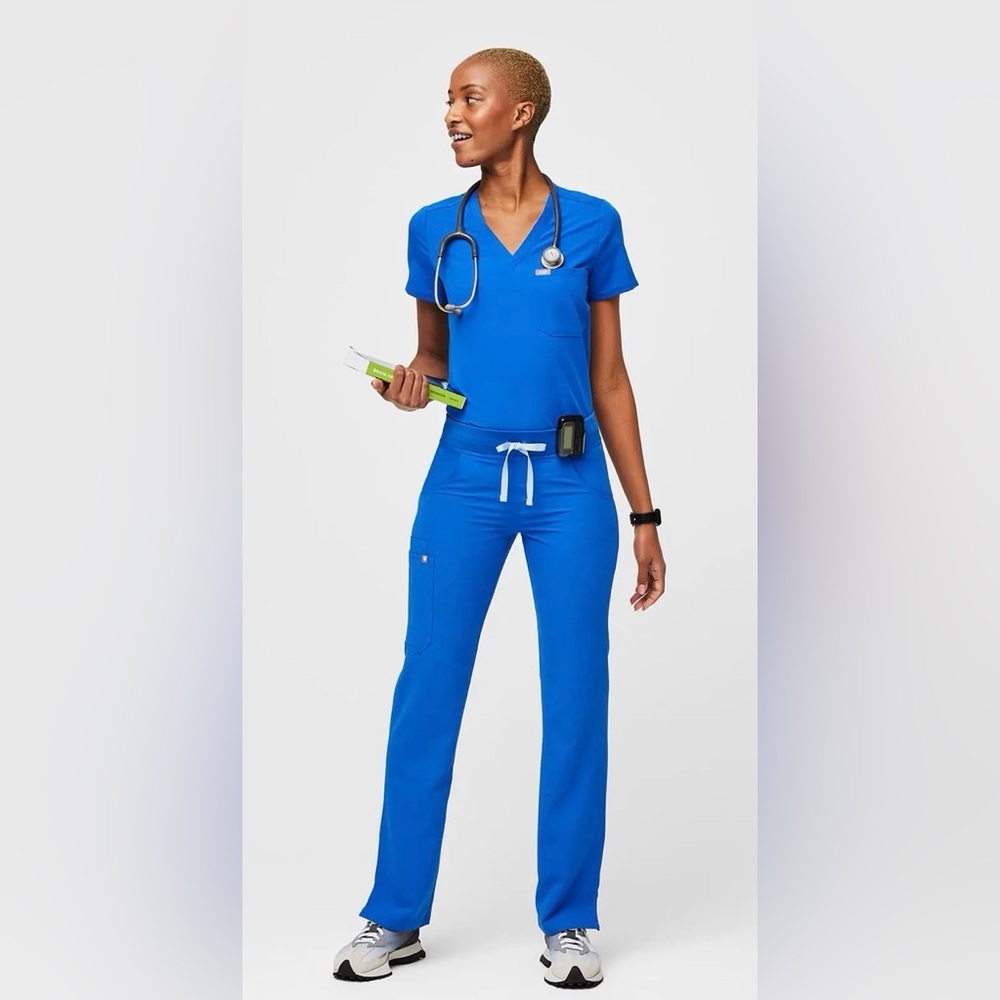 Figs Blue Women's Scrub Pants and Top
